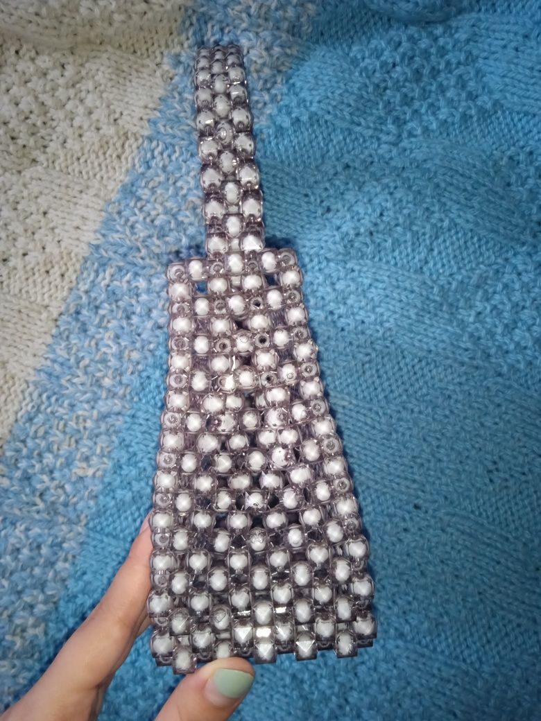 Продам сумку из бисера