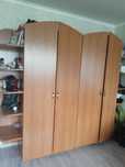 Срочно продам шкаф