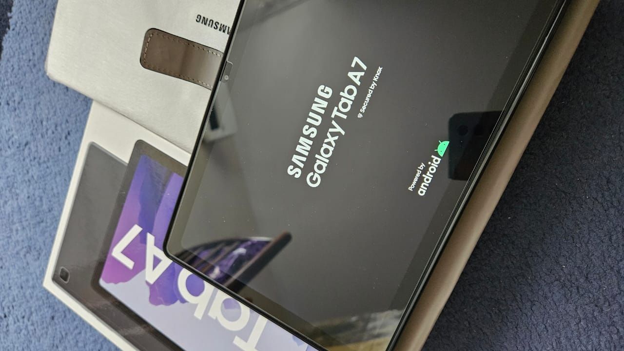 Продам планшет SAMSUNG