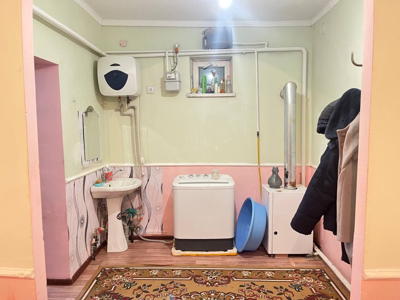 4 бөлмелі үй сатылады
