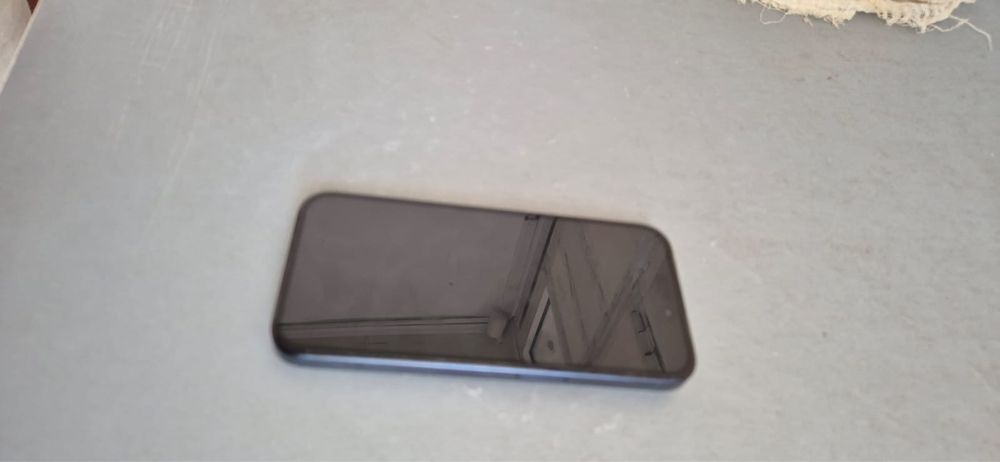 iphone 15 pro б/у сос иделаьный