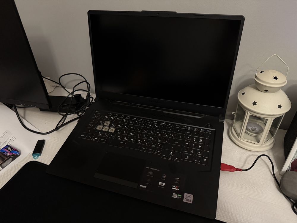 Asus F17 i5 16gb 1650ti 512ssd 1tb