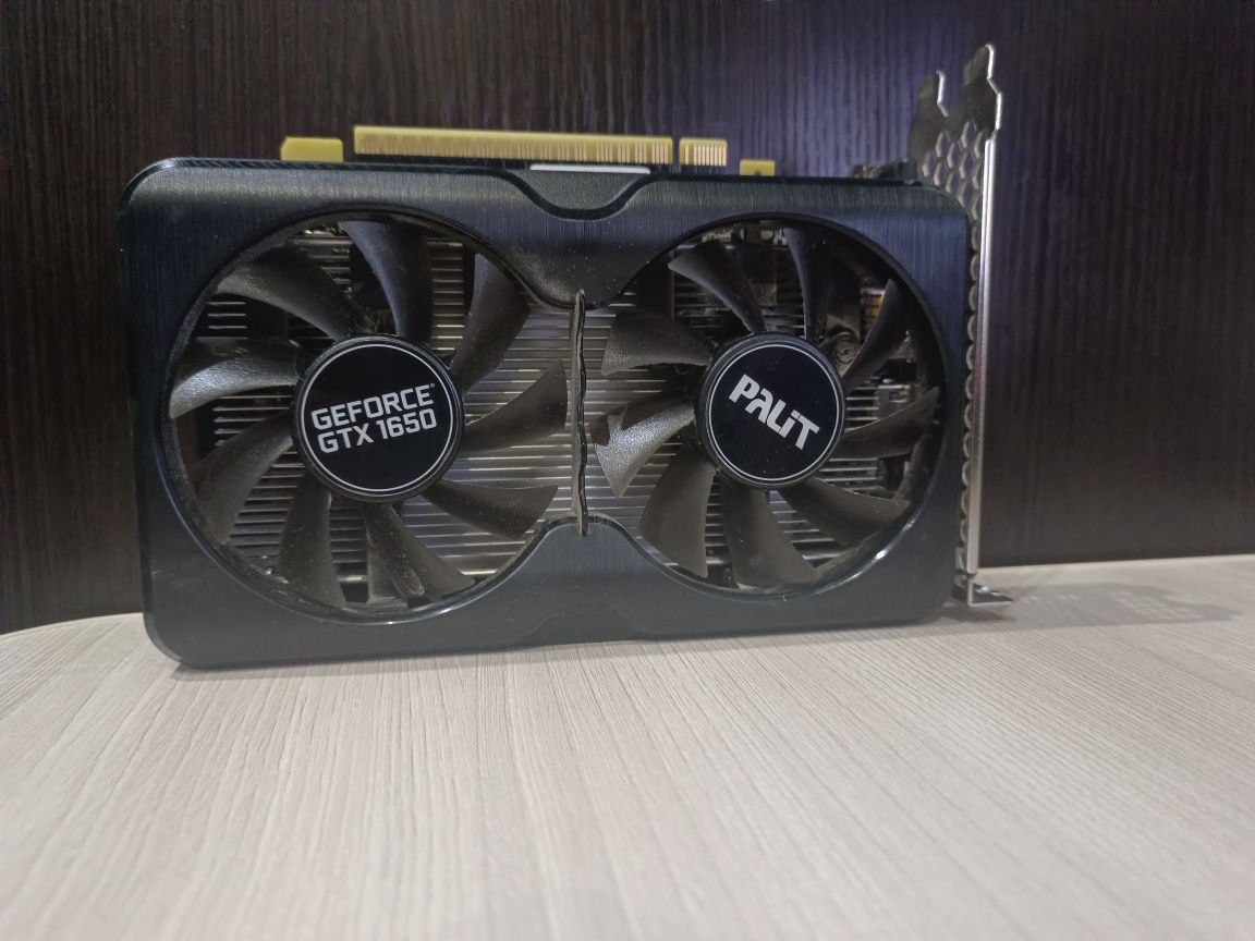 Продам видеокарту Palit GeForce GTX 1650 GP OC 4GB