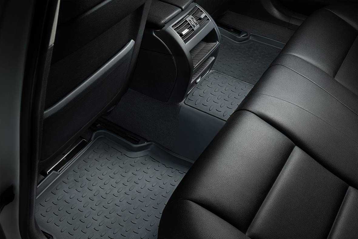 Автомобильные коврики для Lexus