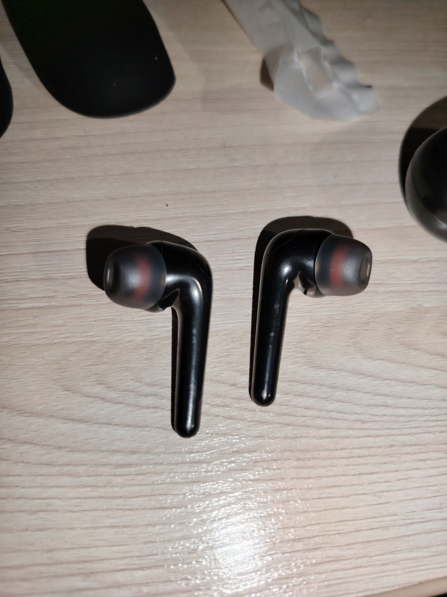 Продам наушники 1more comfobuds pro