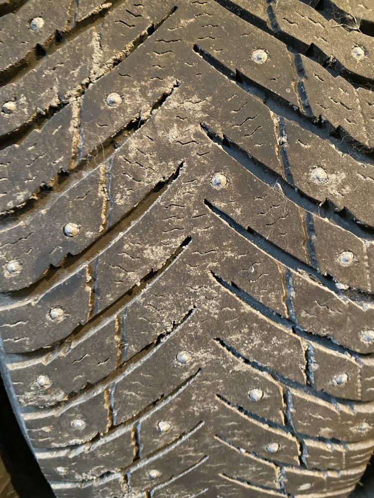 Автошины на 17. 205/50