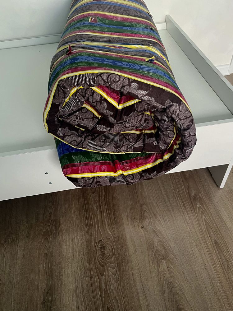 Продам Матрасы срочно