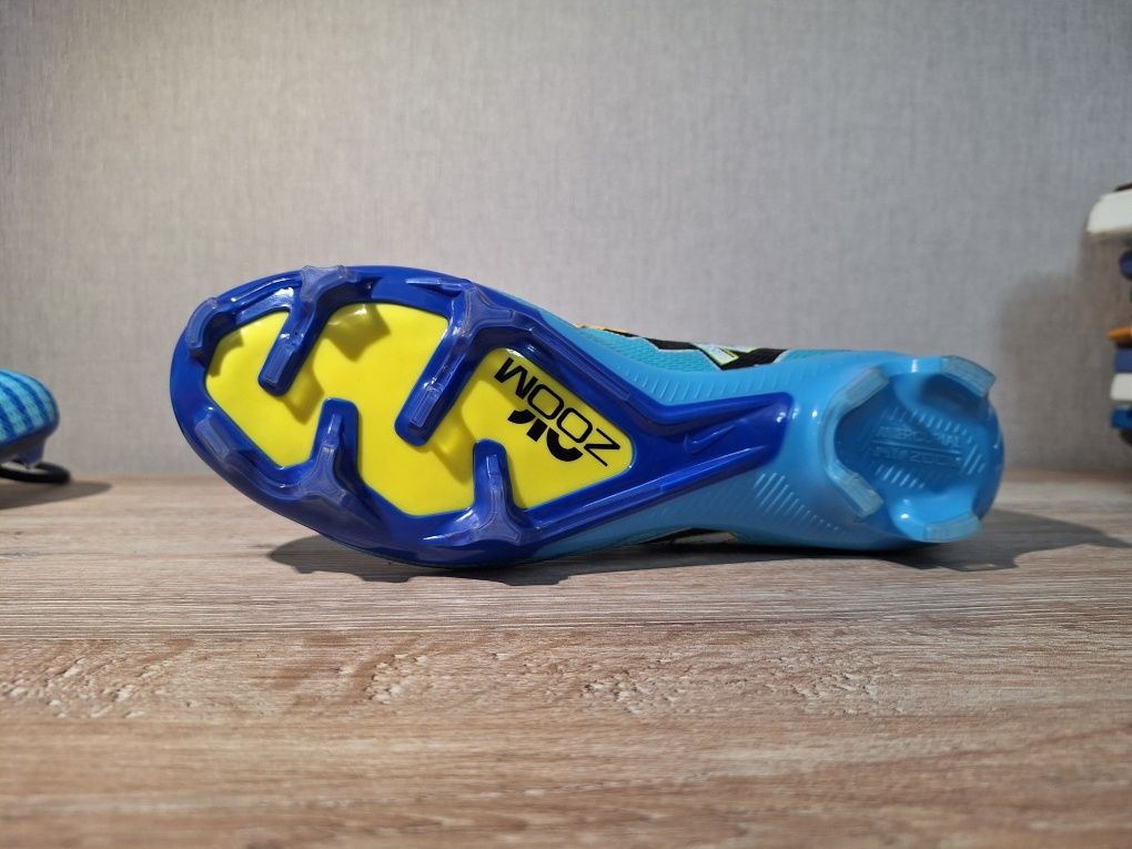 Бутсы Nike Mercurial Air Zoom