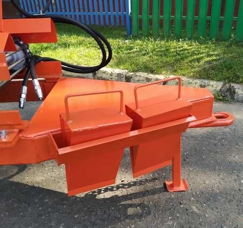 Пескоразбрасыватель прицепной А-415