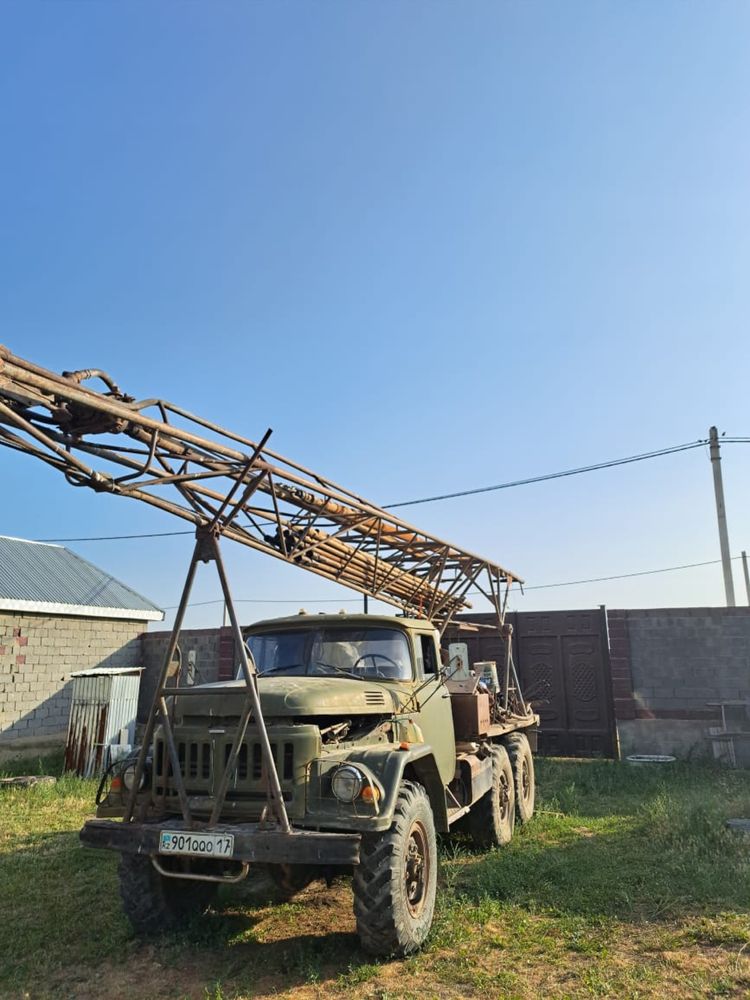 Буравой Станок  Зил УРБ2.5