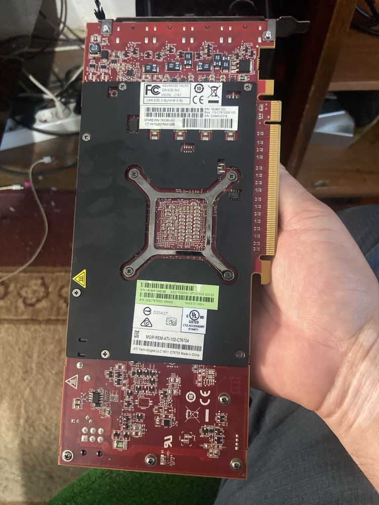 Radeon rx 560 4g и еще Amd firepro w7100 8 gb gddr5 4 порта дисплея