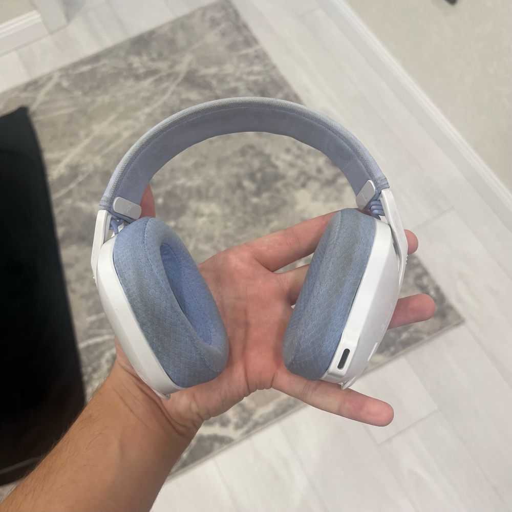 Наушники Logitech g435