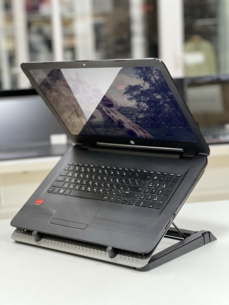 HP 17.3"| AMD A10 | ОЗУ 8 Gb | SSD 256 gb