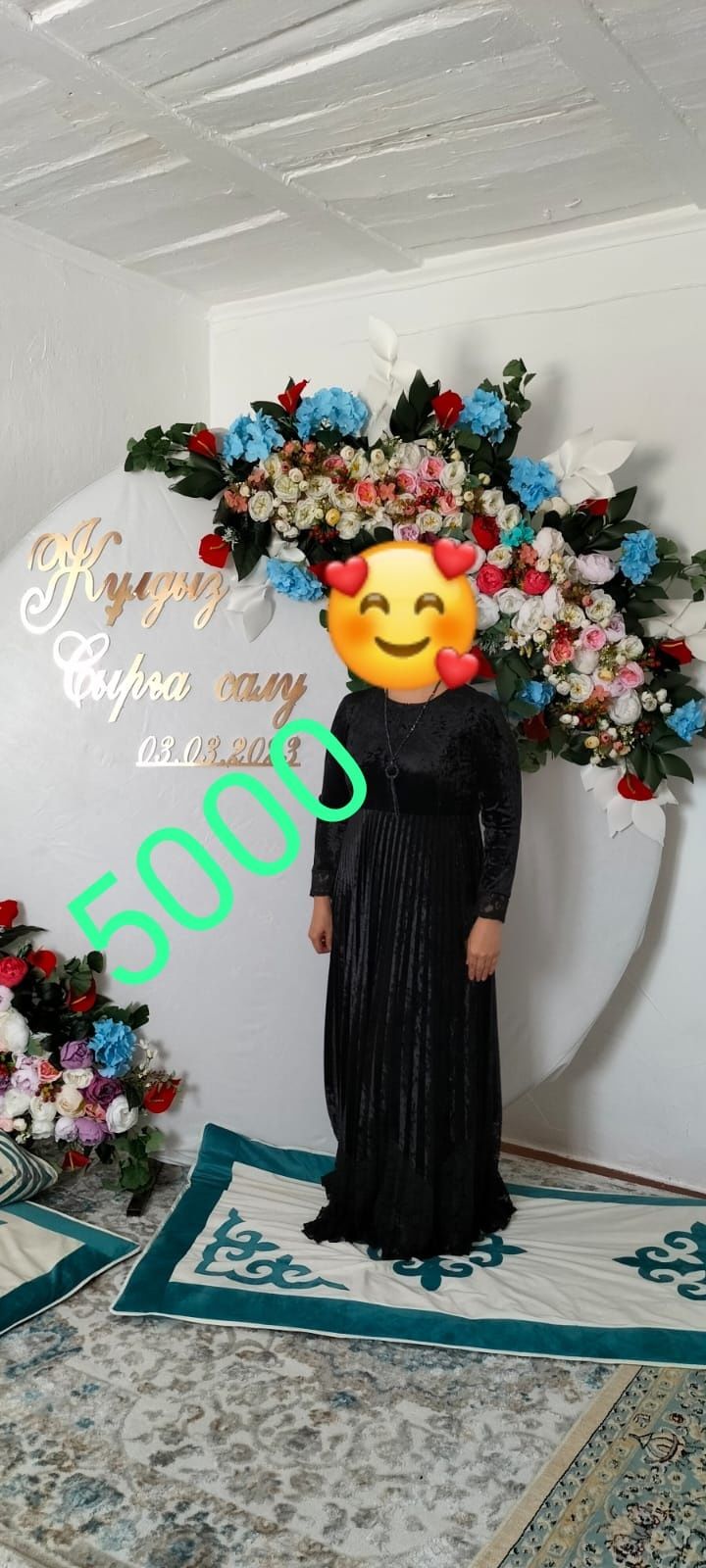 Продаю срочно новый и б у одежды  куртки ,пальто,пиджак,платья ,,кофты