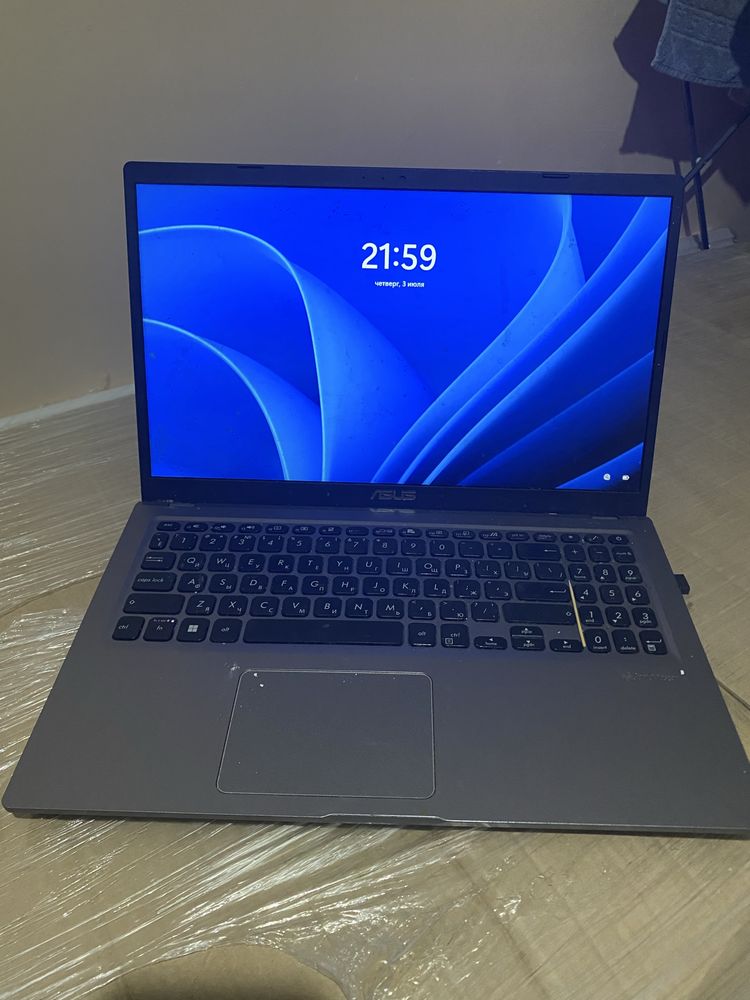 Ноутбук  Asus б/у