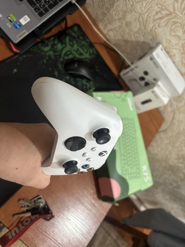 Xbox controller and xbox adapter