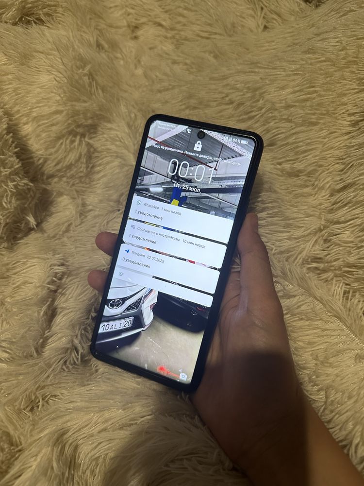 Продам смартфон HUAWEI P Smart 2021