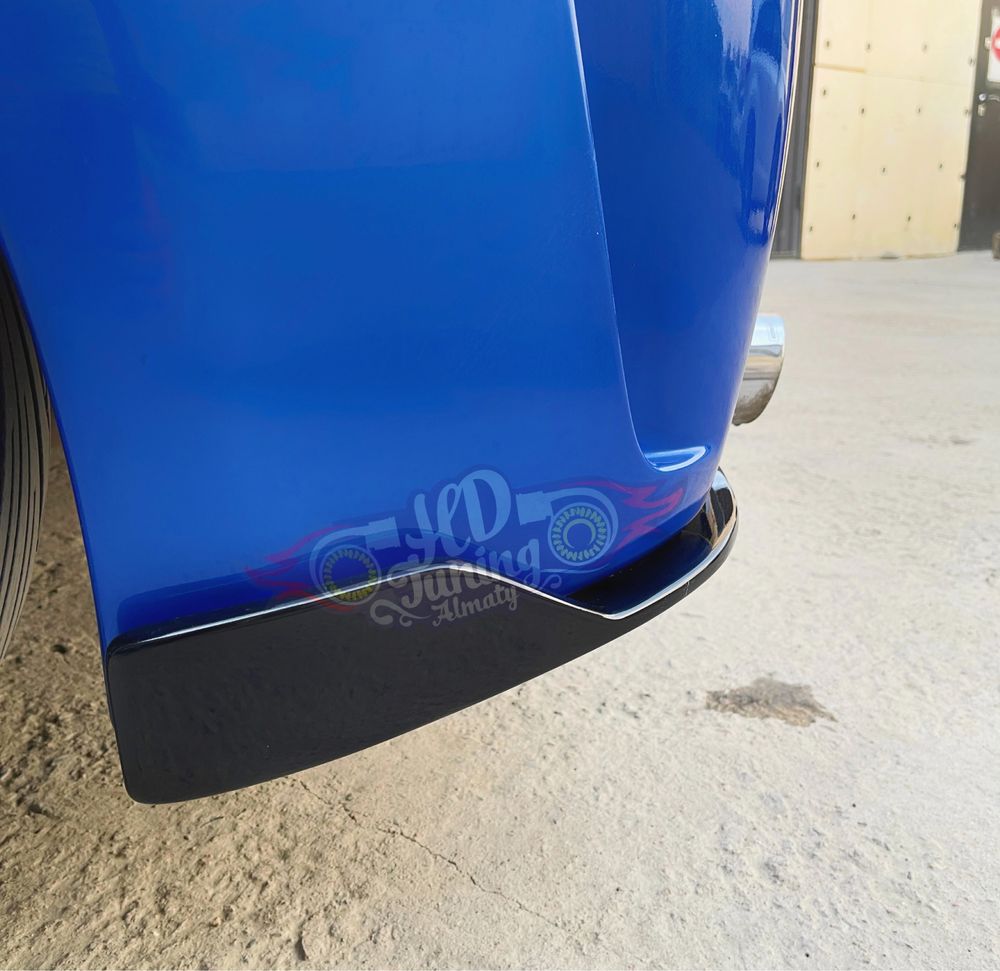 Клыки под задний бампер Syms Subaru Impreza GRB