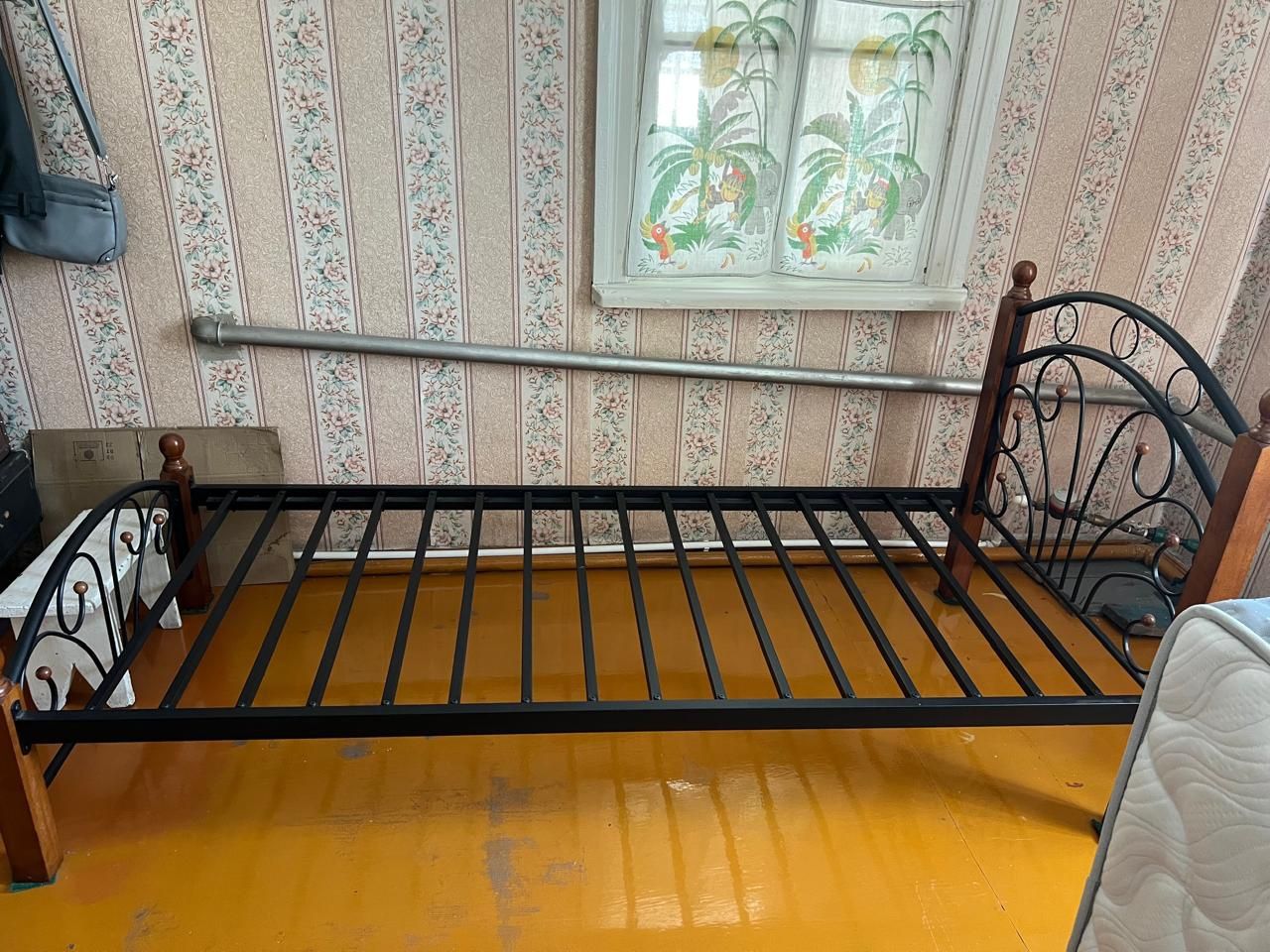 Кровать цена 90000