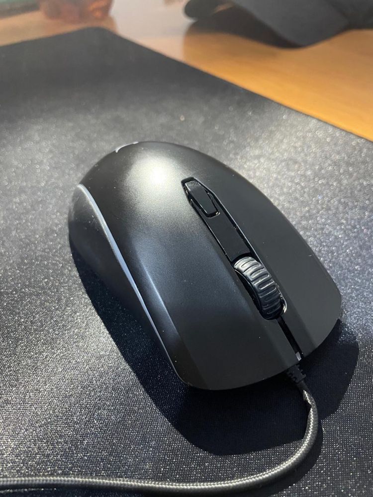 Игровая мышка Hyperx Pulsefire Surge RGB
