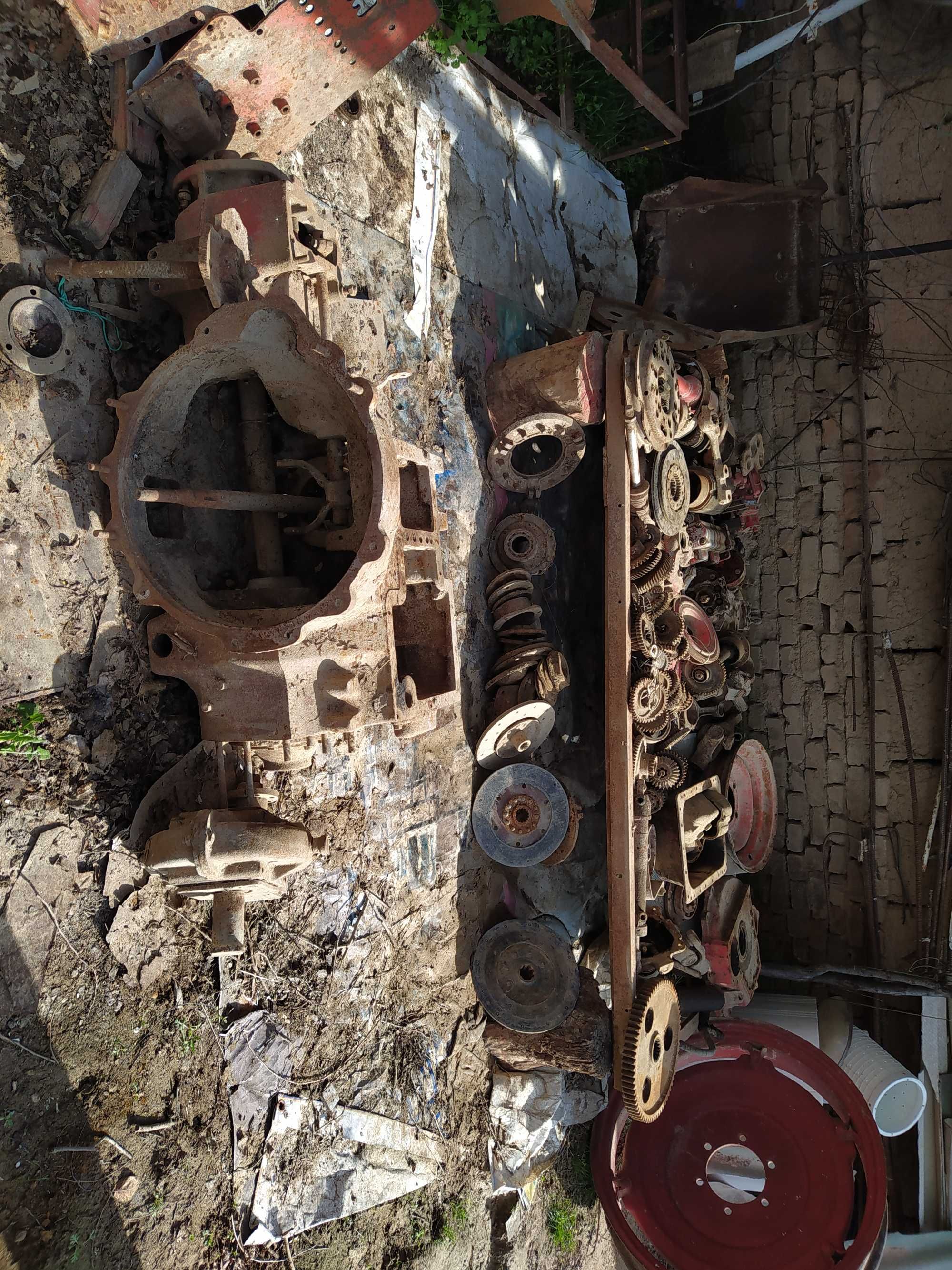 Запчасти на трактора Т-16