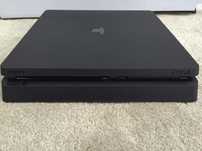 Продам PS4 Slim на 1 ТБ