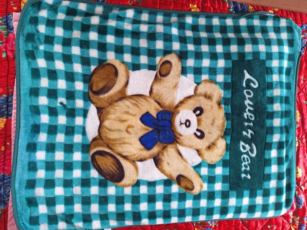 Продам пледы, одеяло новые 1,5 и 2,0