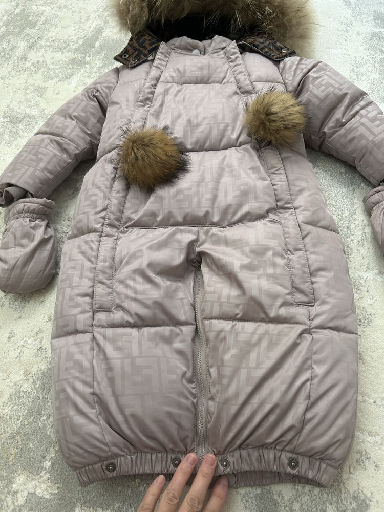 Куртка на девочку до 1,5-2 годика. FENDI brand.