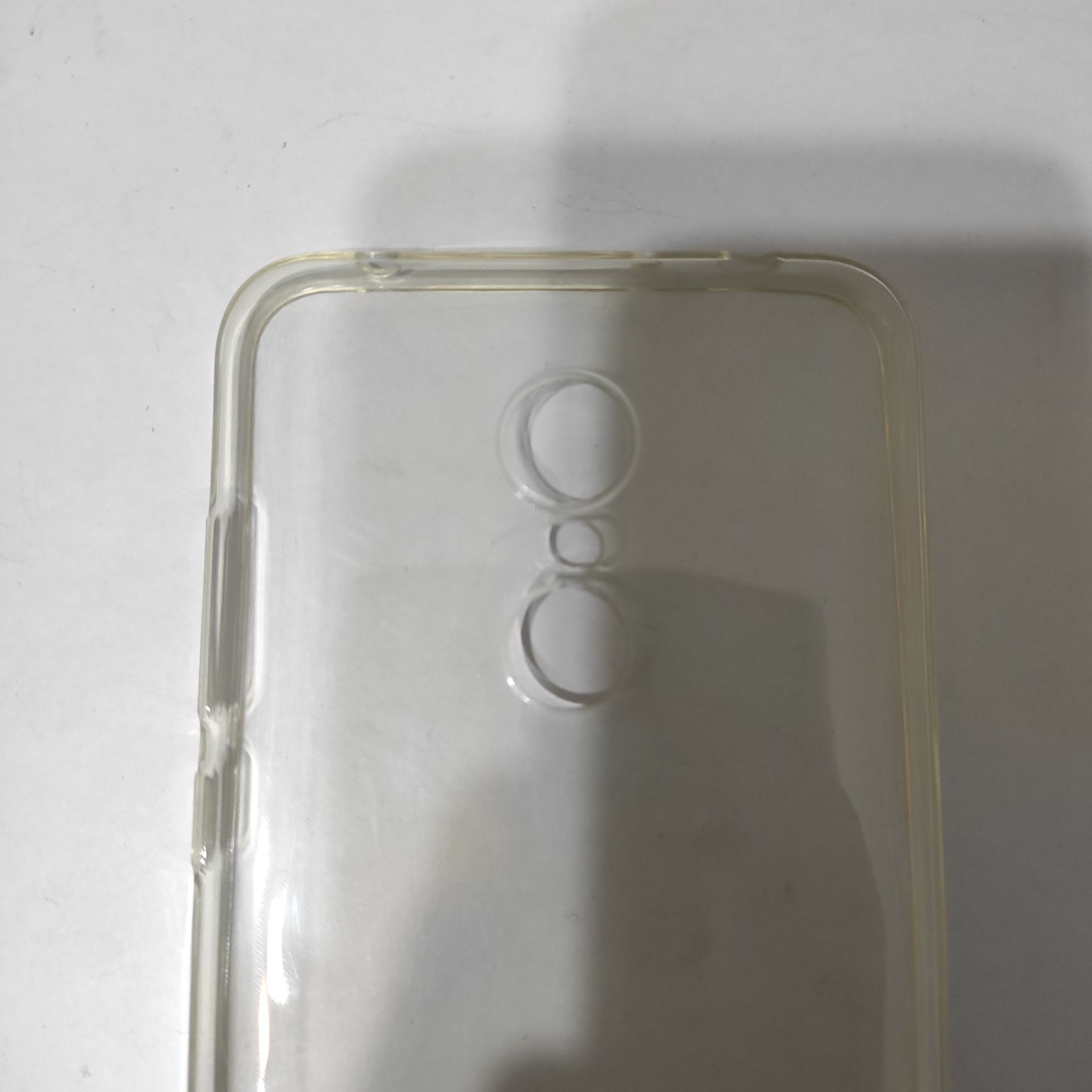 Продаю силиконовый чехол для телефона Xiaomi Redmi 5 Plus новый, сяоми