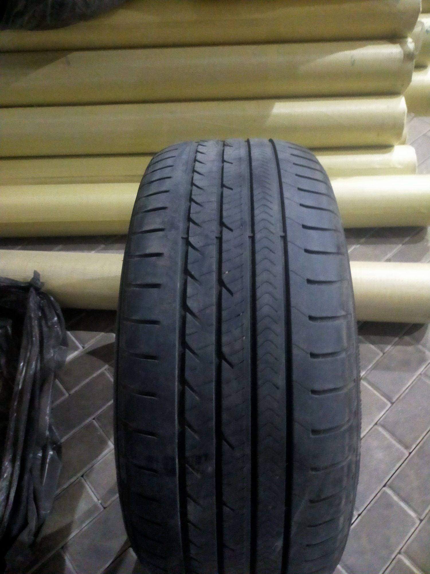 Продам шины 255. 50 R 20