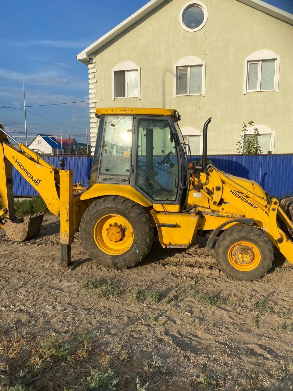 Hidromek HMK 102B
