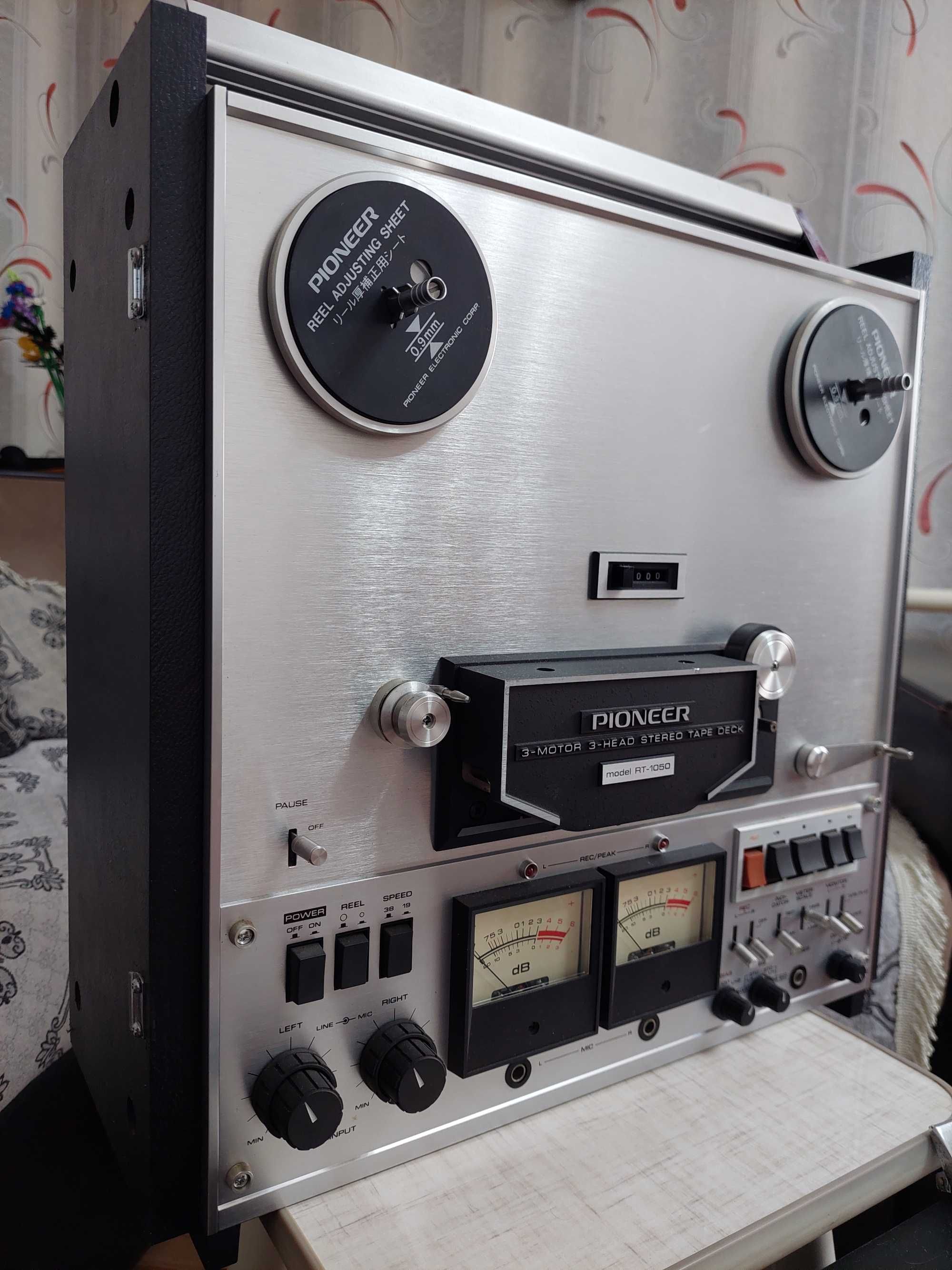 Магнитофон PIONEER  RT-1050