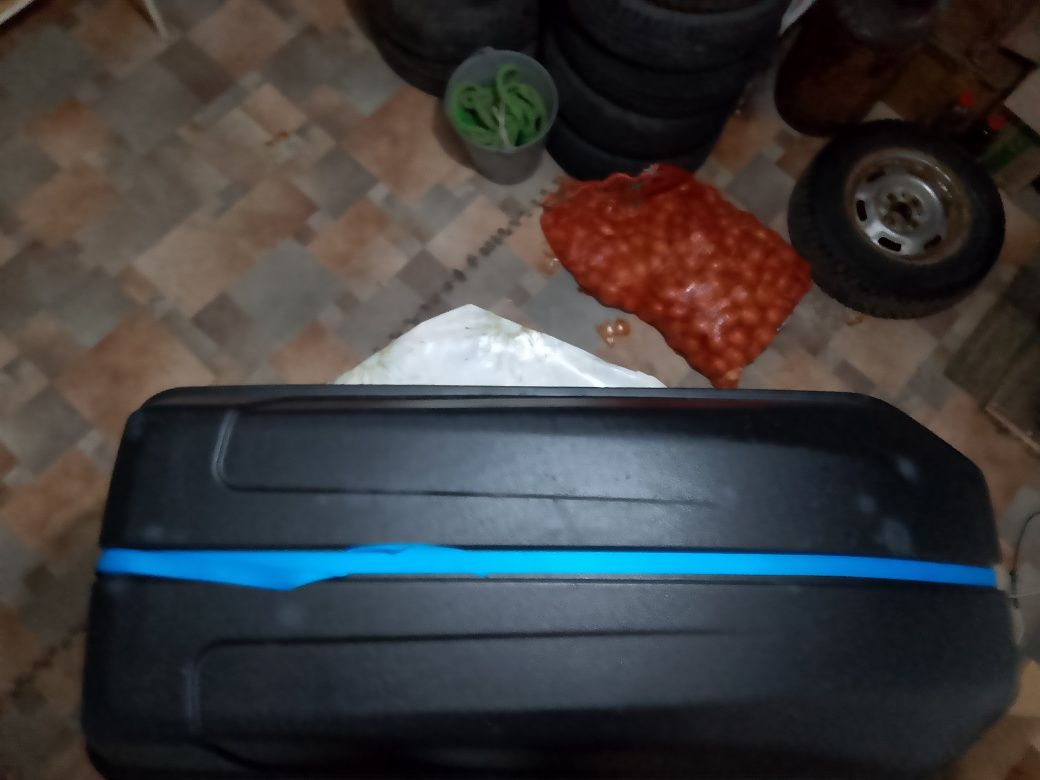 Продаются новые автобоксы. 135/60/40