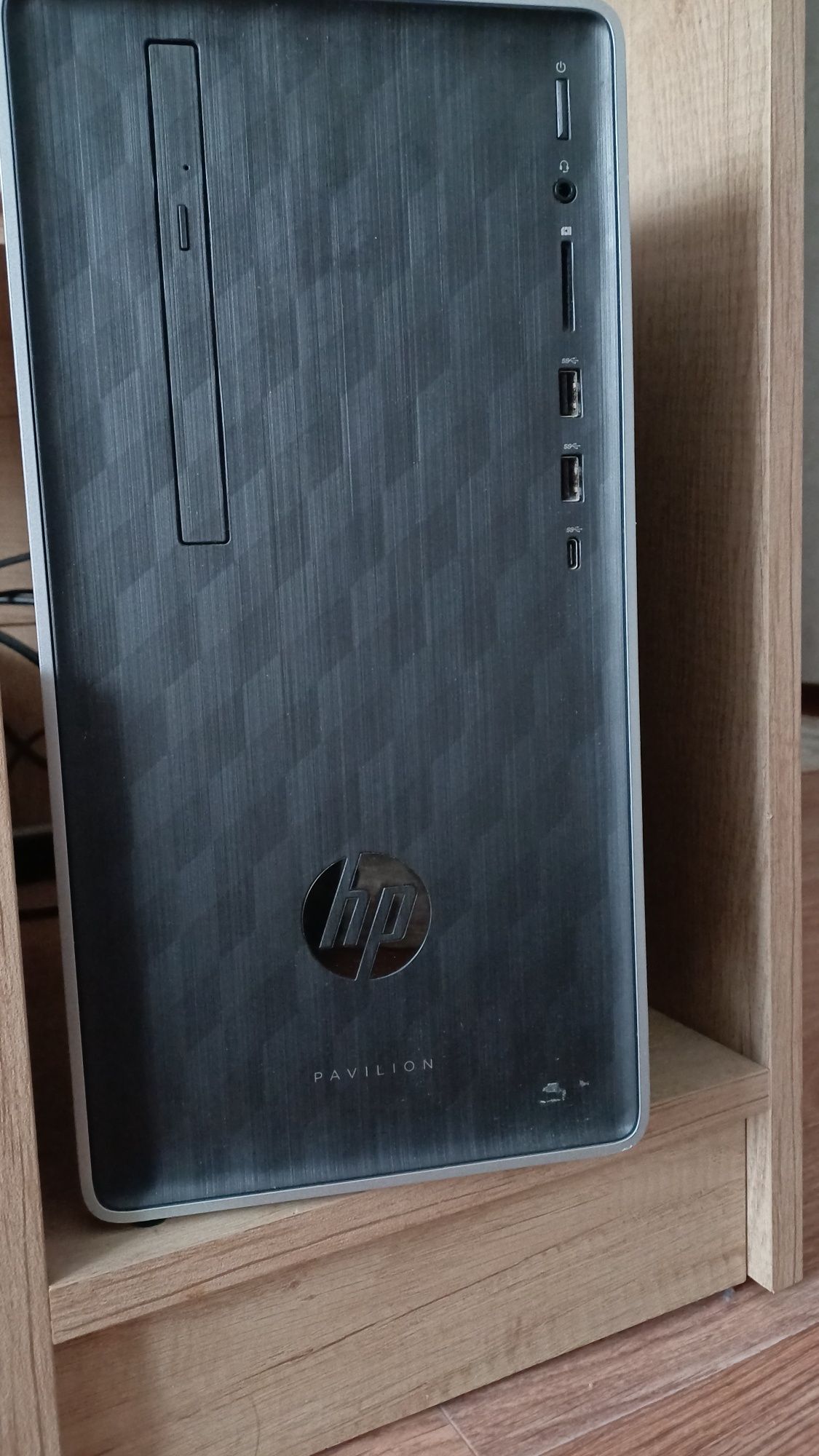 Компьютер игровой стационарныйй  HP