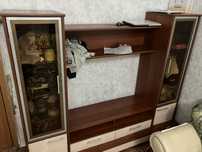 продам гарнитурную стену,в хорошем состояний