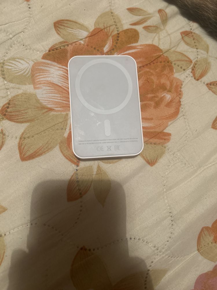 Продам Magsafe в отличном состоянии