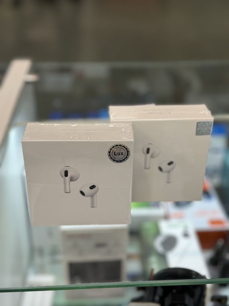 AirPods наушники