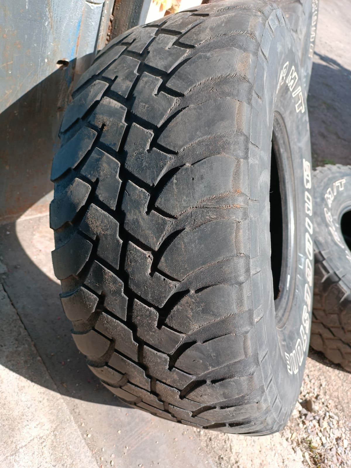 Летние шины BRIDGESTONE м/т б/у