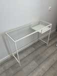 Столик Ikea стеклянный