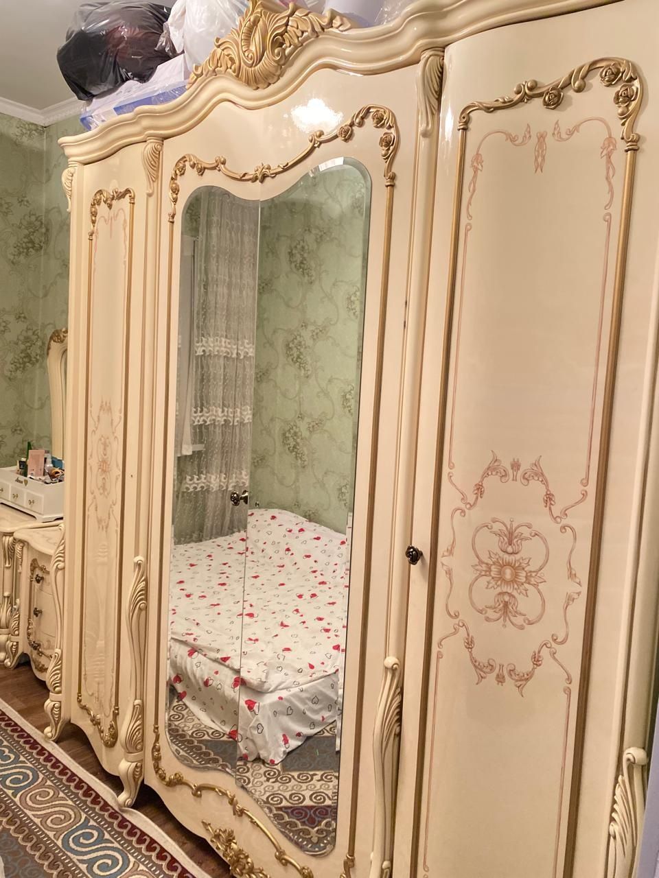 Спальная гарнитура