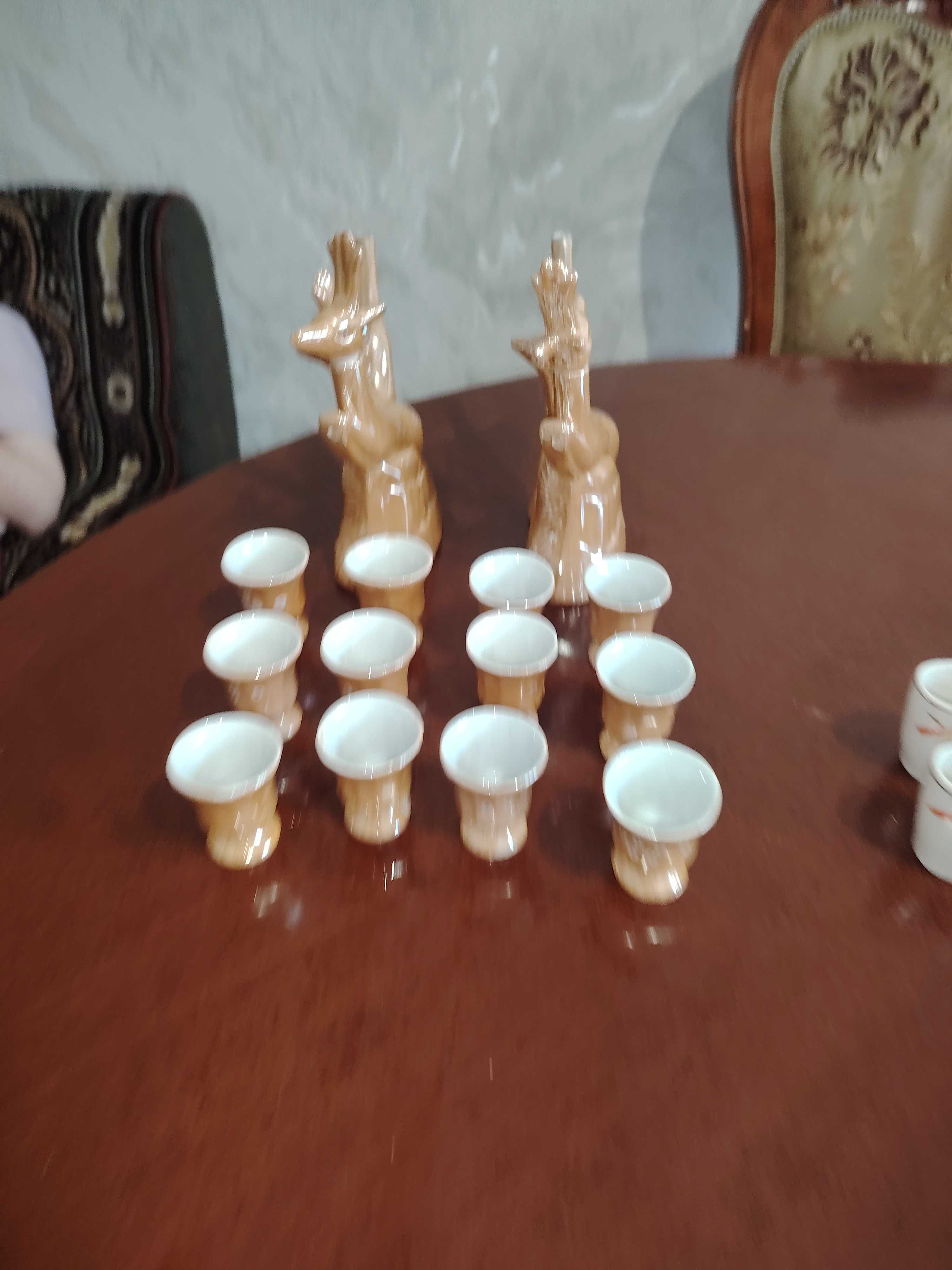 Продам сервиз статуэтки в виде рыбок недорого а также форфор вазы