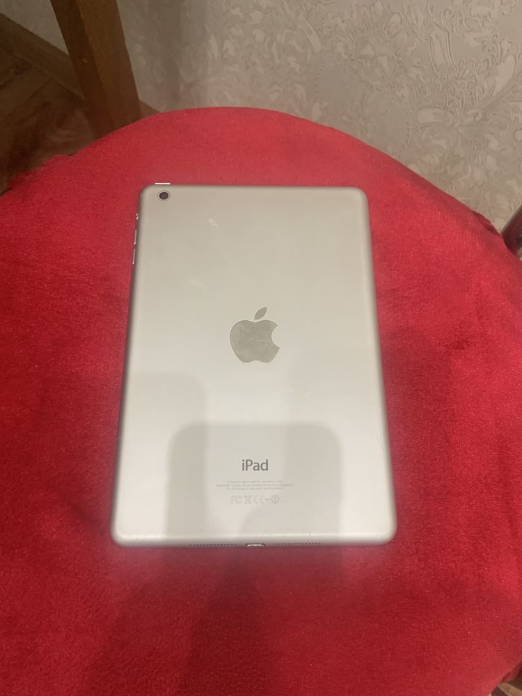 Планшет Apple Ipad mini 32gb
