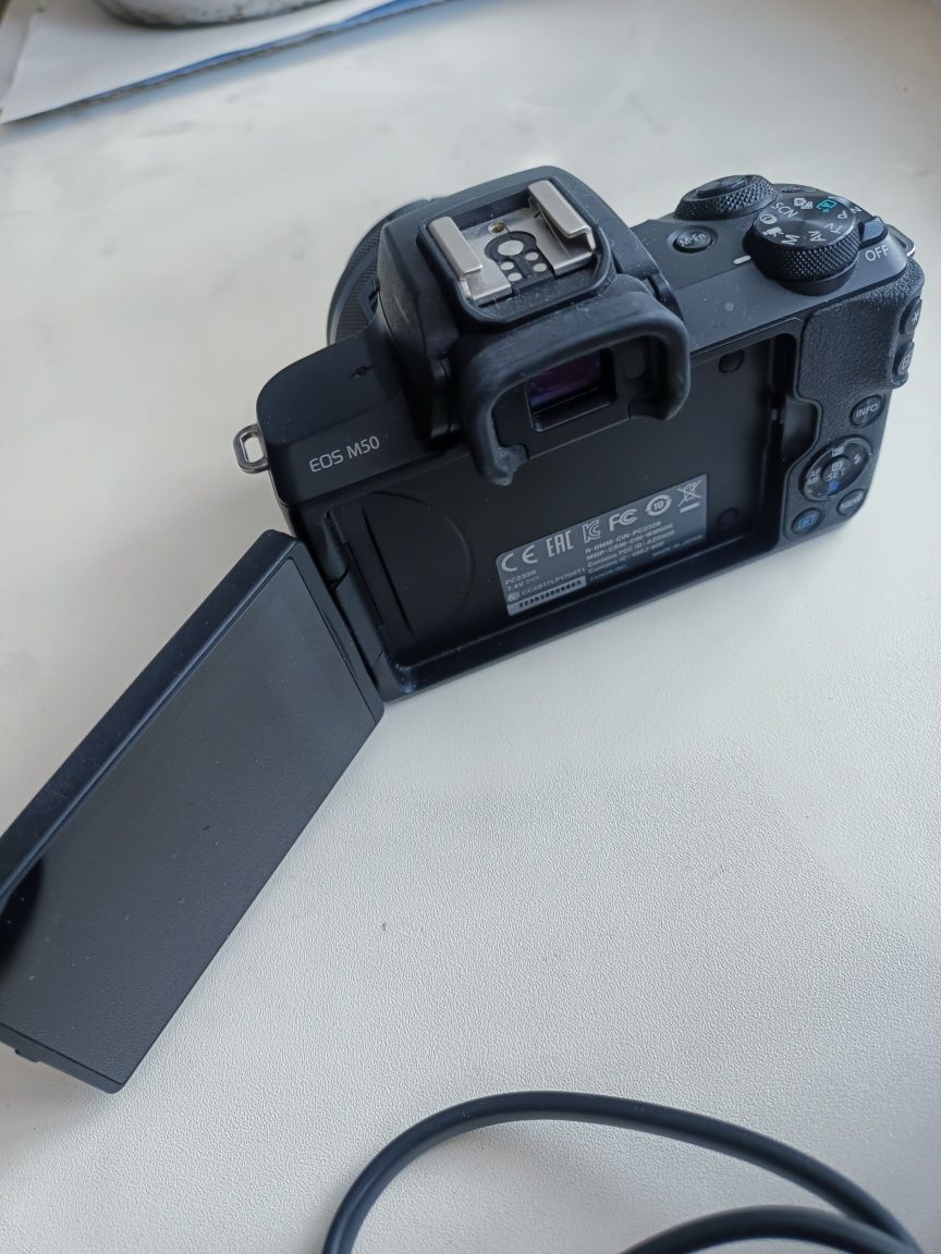 Продам canon m50 с полным комплектом! СРОЧНО ‼️ ТОРГ ‼️