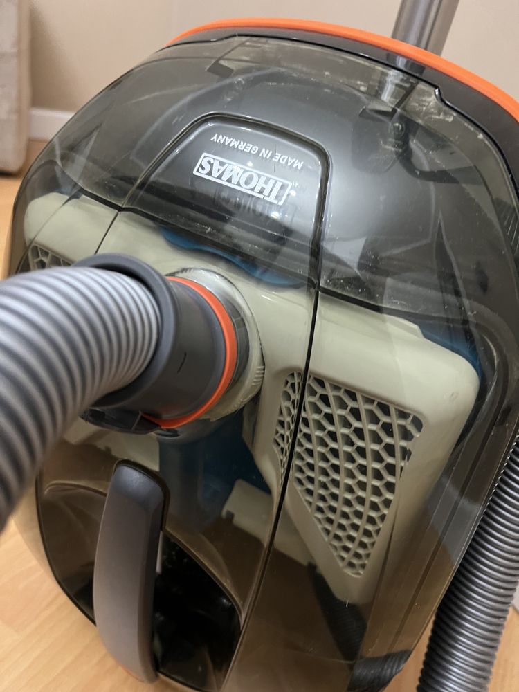 Продам немецкий пылесос Thomas