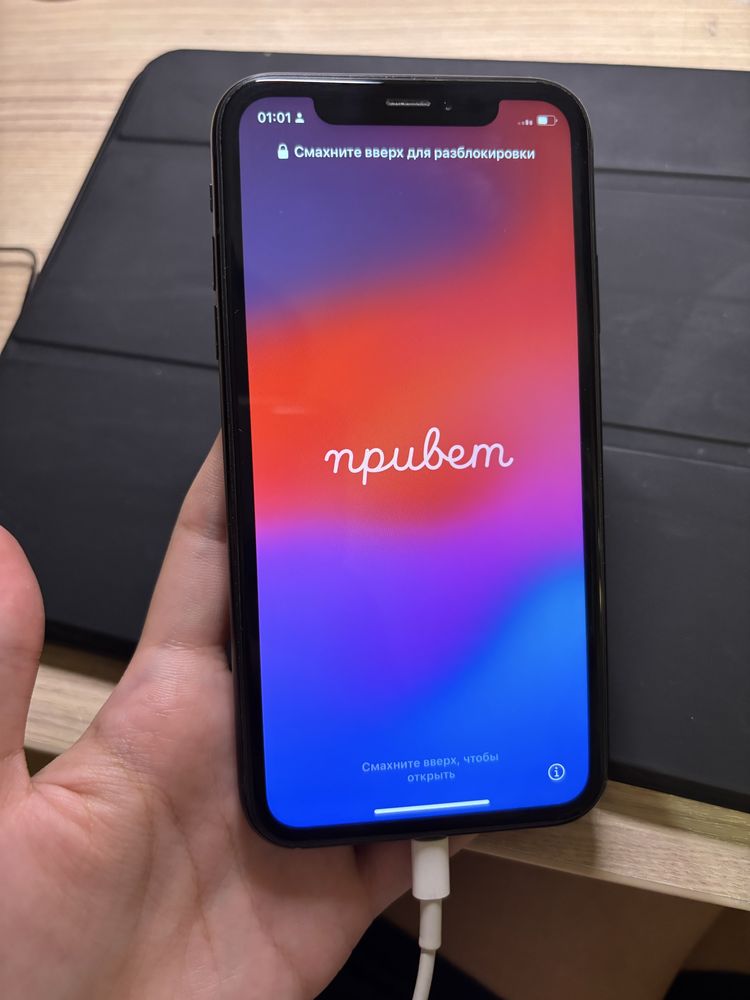 Iphone xr 64 гб, все работает
