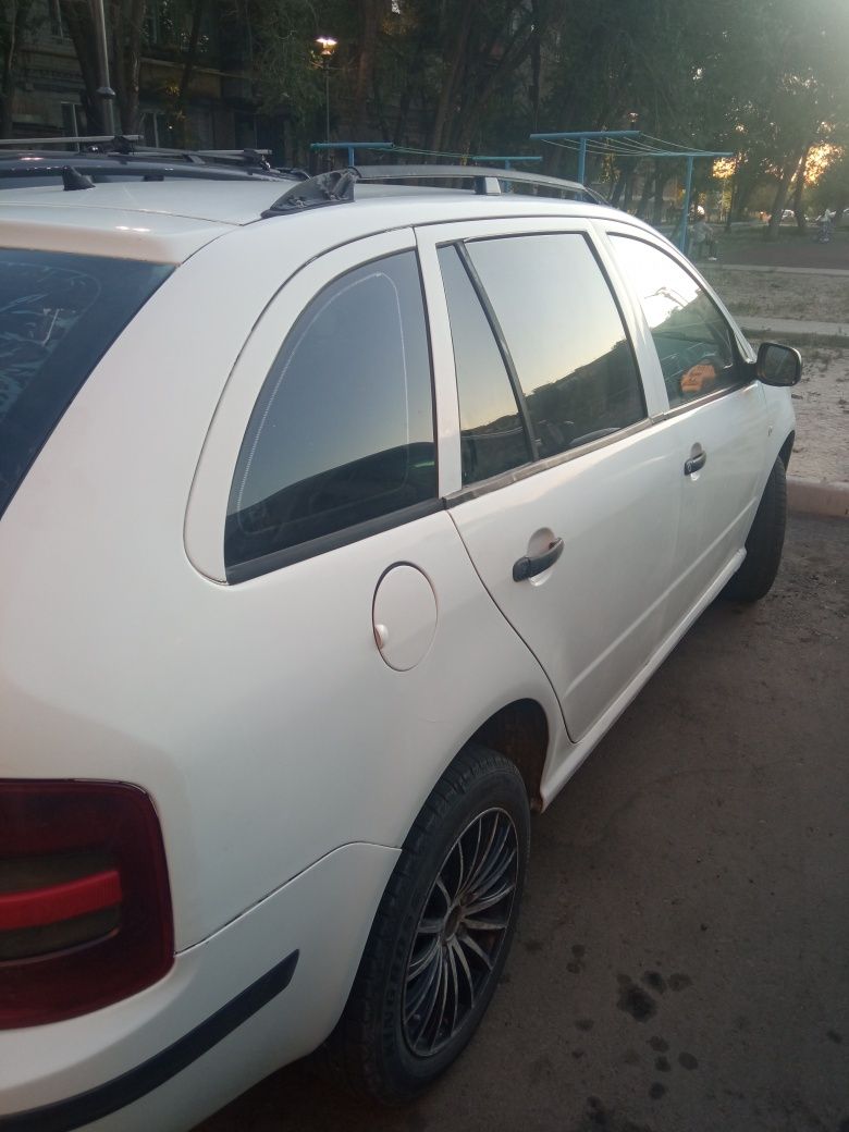 Продам Skoda Fabio 2003