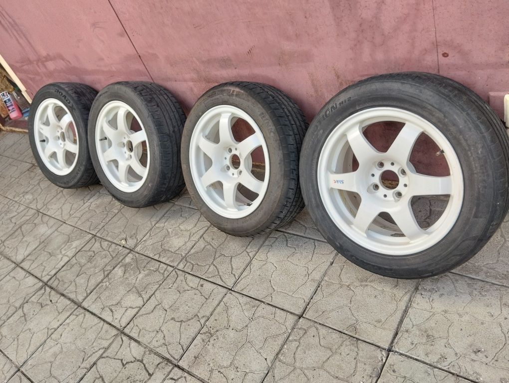 Продам слики в хорошем состоянии
