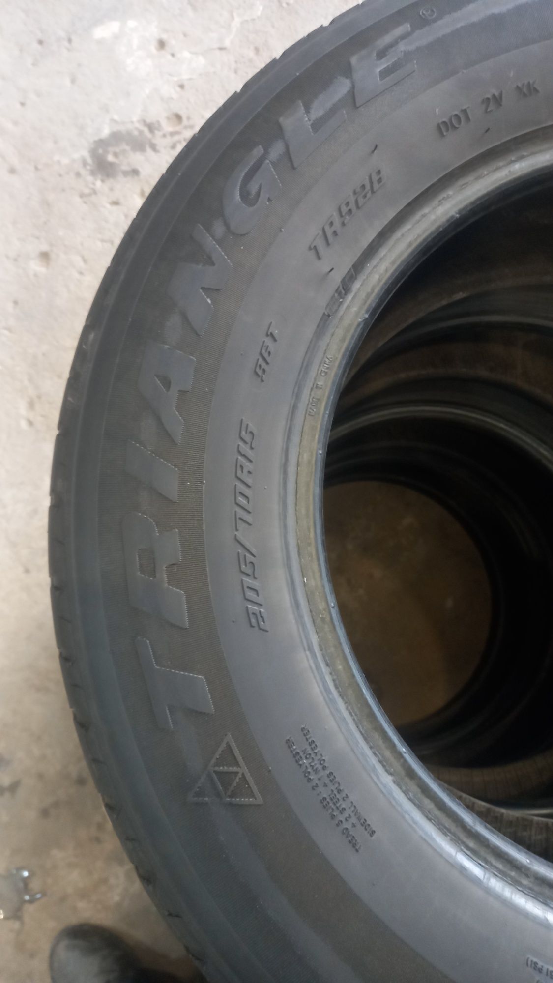 Шины летние 205/70/15