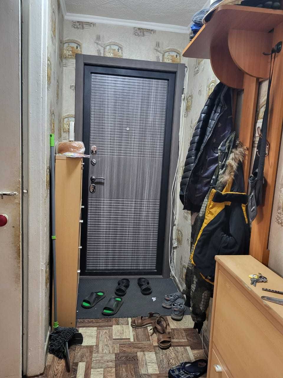 ПРодам 2-х комнатную квартиру в центре (Абая 70)