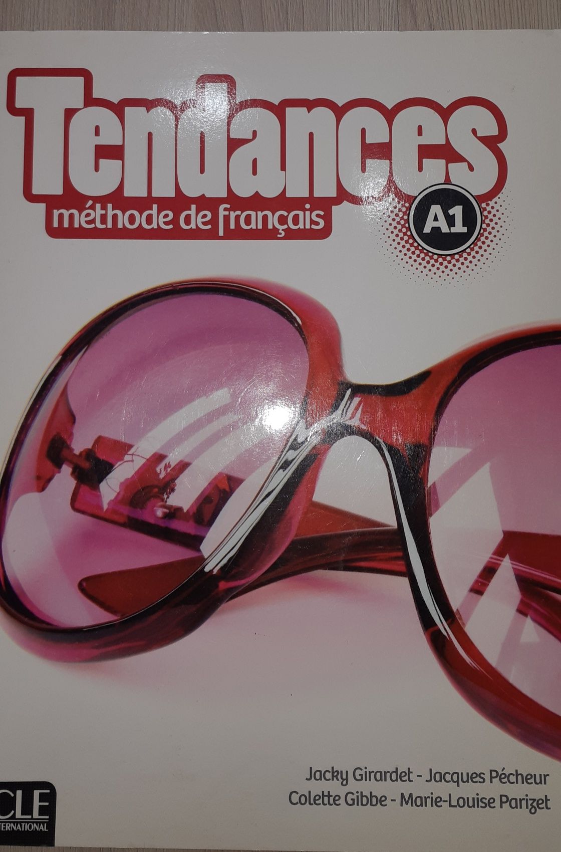 Продам Tendances methode de francais A1 за 3000 тенге.